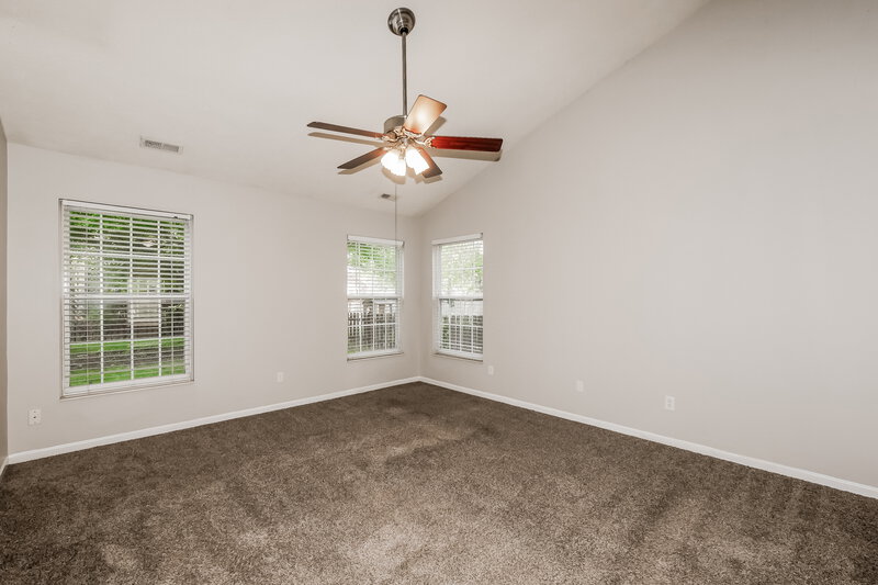 2,345/Mo, 401 Creekstone Dr Indianapolis, IN 46239 Main Bedroom View