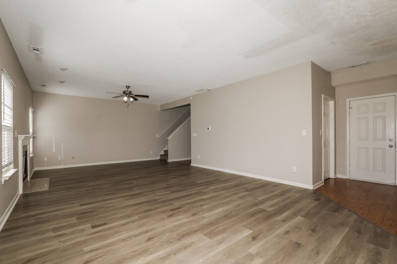 1,910/Mo, 5666 High Timber Ln Indianapolis, IN 46235 Living Room View 2