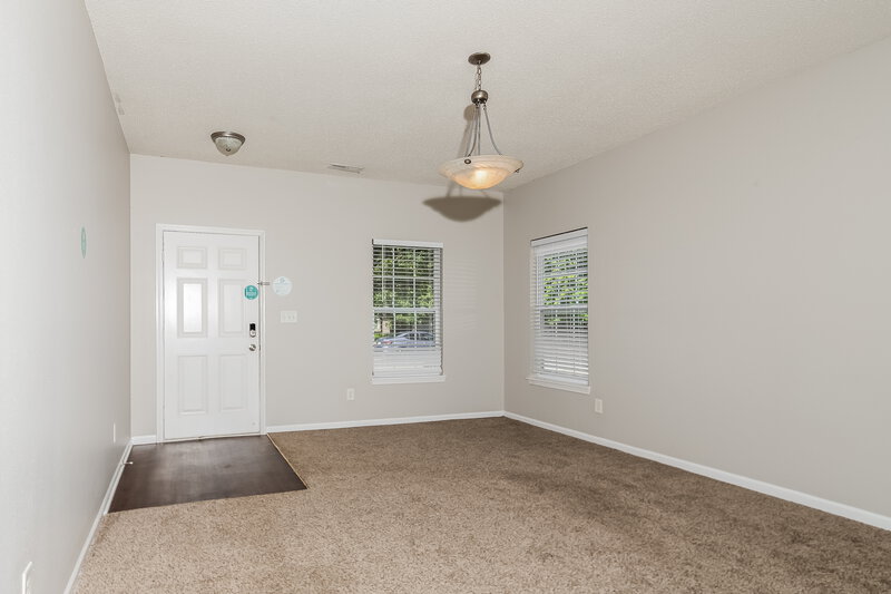 1,885/Mo, 9719 Gibbon Ln Avon, IN 46123 Living Room View