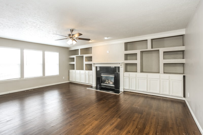 2,500/Mo, 12005 Gatwick View Dr Fishers, IN 46037 Family Room View