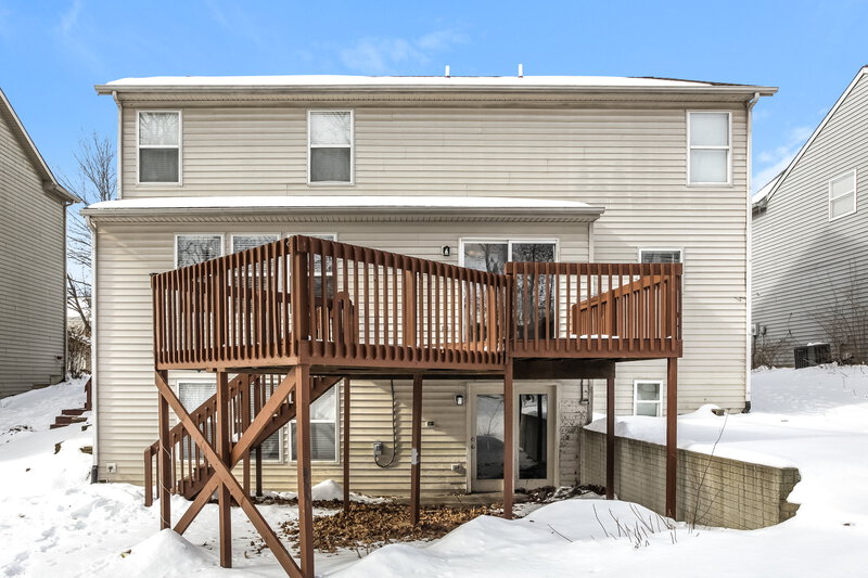 2,500/Mo, 12005 Gatwick View Dr Fishers, IN 46037 Rear View