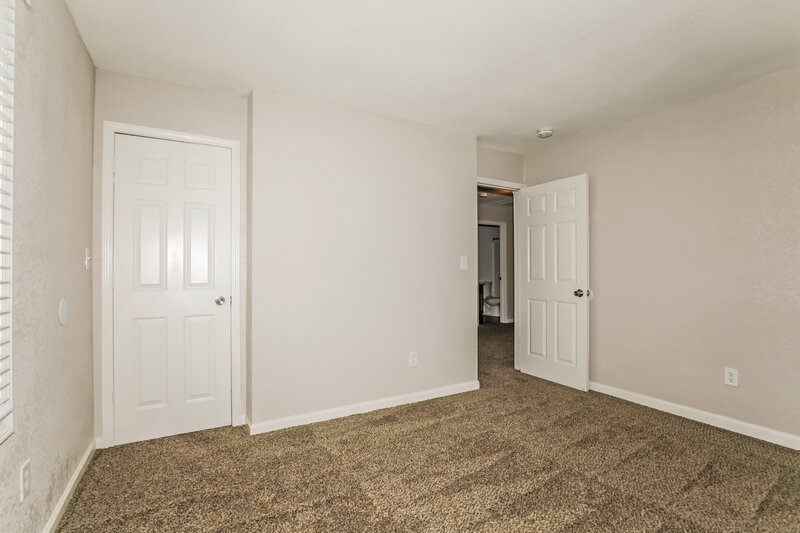 2,055/Mo, 304 East Pine Ridge Drive Westfield, IN 46074 Bedroom View 2