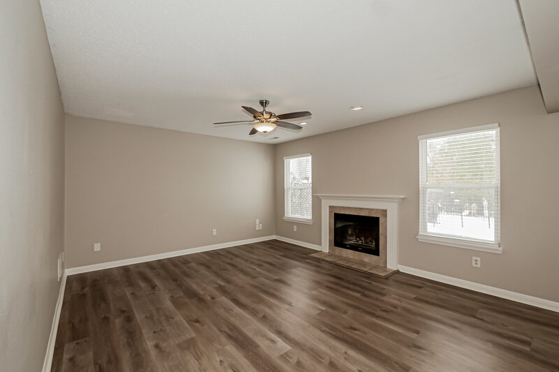 1,825/Mo, 8039 Corktree Dr Indianapolis, IN 46239 Family Room View