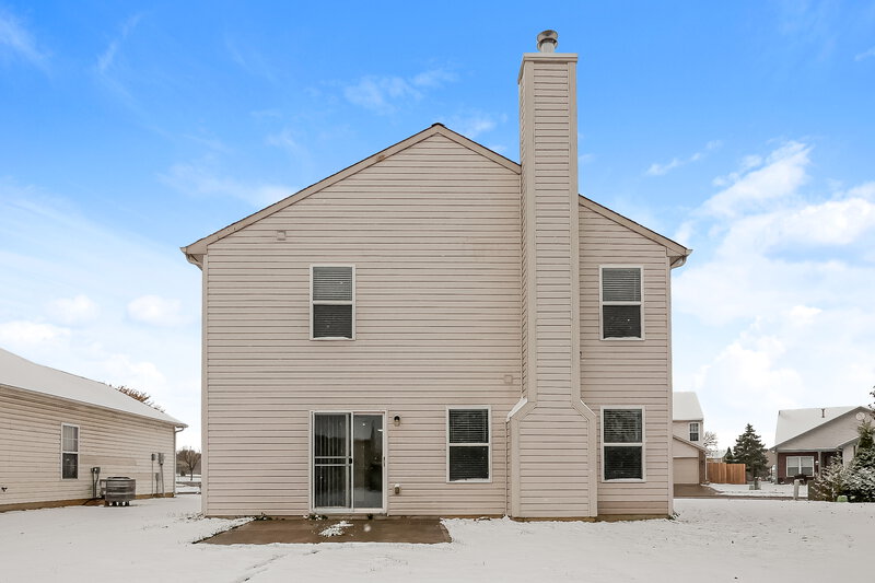 1,825/Mo, 8039 Corktree Dr Indianapolis, IN 46239 Rear View