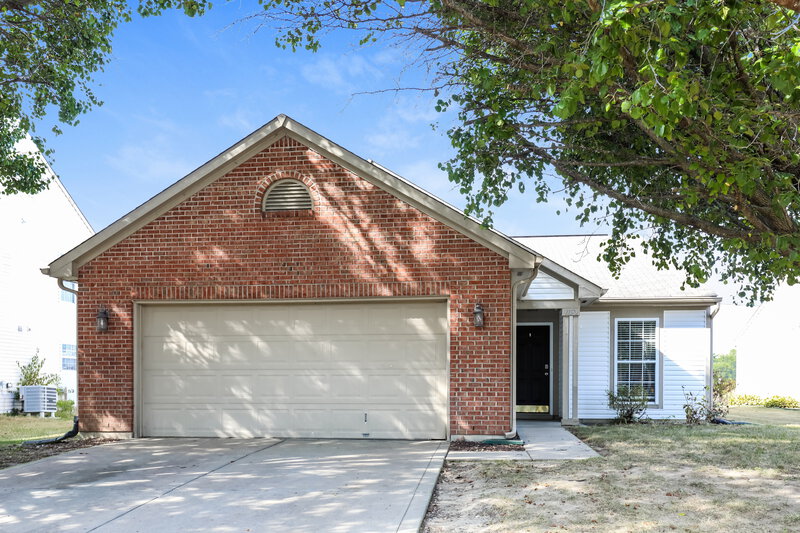 1,495/Mo, 1150 Grassy Creek Cir Franklin, IN 46131 External View