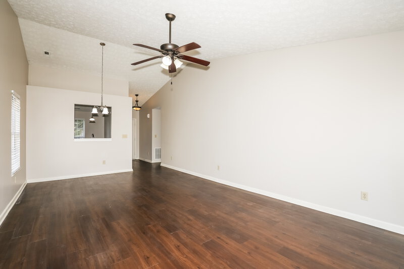 1,495/Mo, 1150 Grassy Creek Cir Franklin, IN 46131 Misc View