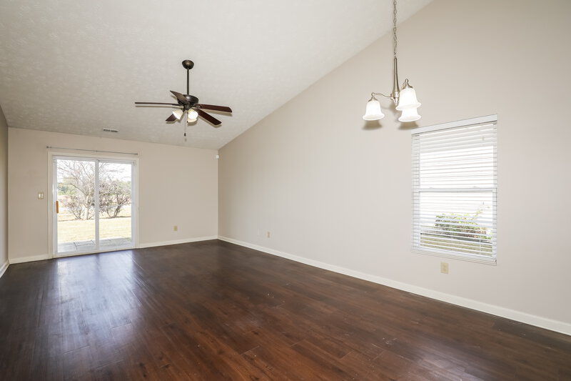 1,495/Mo, 1150 Grassy Creek Cir Franklin, IN 46131 Misc View 3
