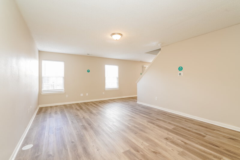 2,850/Mo, 5714 Dollar Run Lane Indianapolis, IN 46221 Living Room View