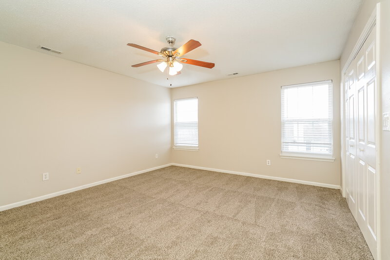 2,850/Mo, 5714 Dollar Run Lane Indianapolis, IN 46221 Main Bedroom View 2
