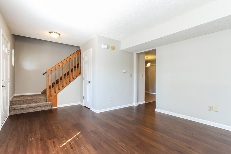 2,640/Mo, 19166 Strand Ct Noblesville, IN 46060 Living Room View
