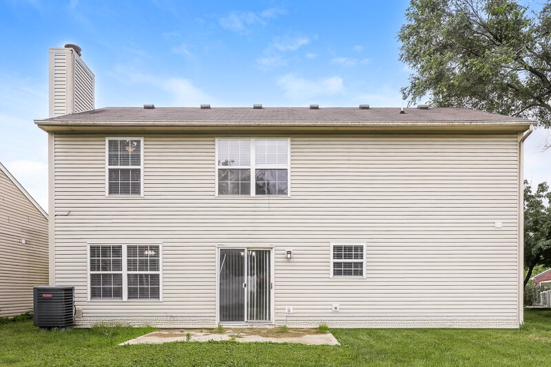 1,935/Mo, 19166 Strand Ct Noblesville, IN 46060 Rear View