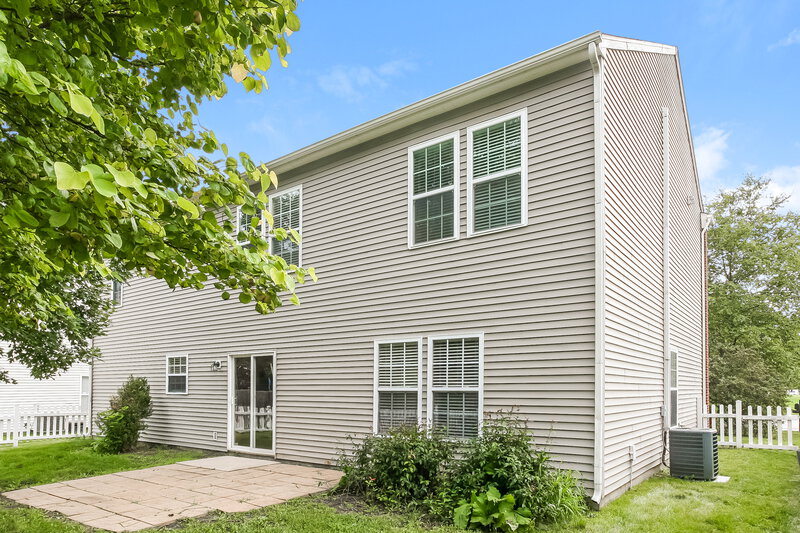 2,670/Mo, 14134 Moonlight Path Fishers, IN 46038 Rear View