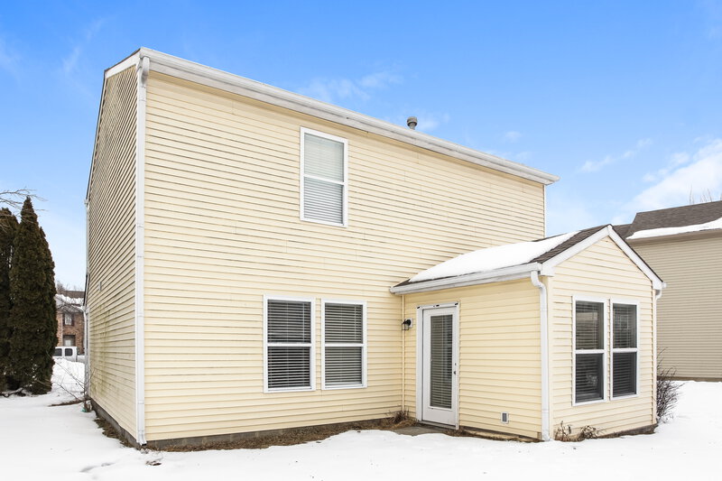 1,745/Mo, 9117 Cherry Grove Ct Camby, IN 46113 Rear View 2