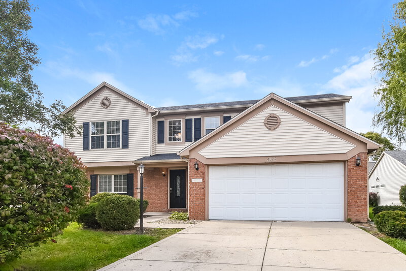 1,900/Mo, 4522 Golden Meadow Ct Indianapolis, IN 46254 Front View