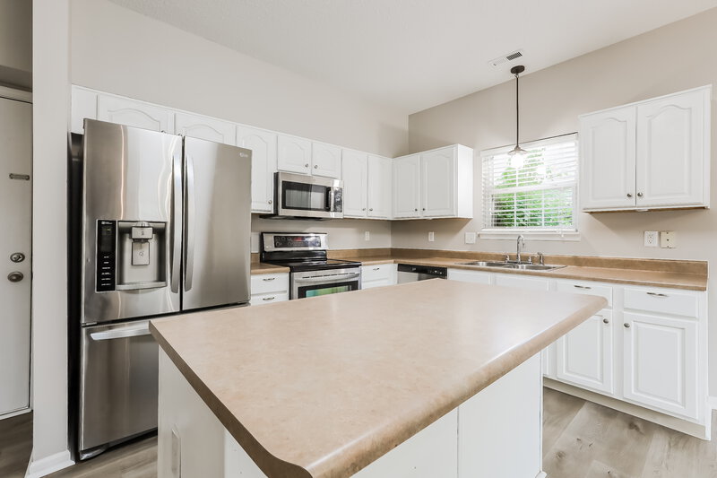 2,720/Mo, 10189 Blue Sky Dr Avon, IN 46123 Kitchen View