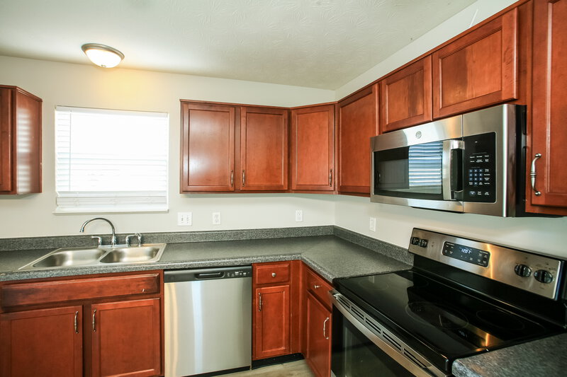 1,710/Mo, 2178 Rossington Ln Indianapolis, IN 46229 Kitchen View