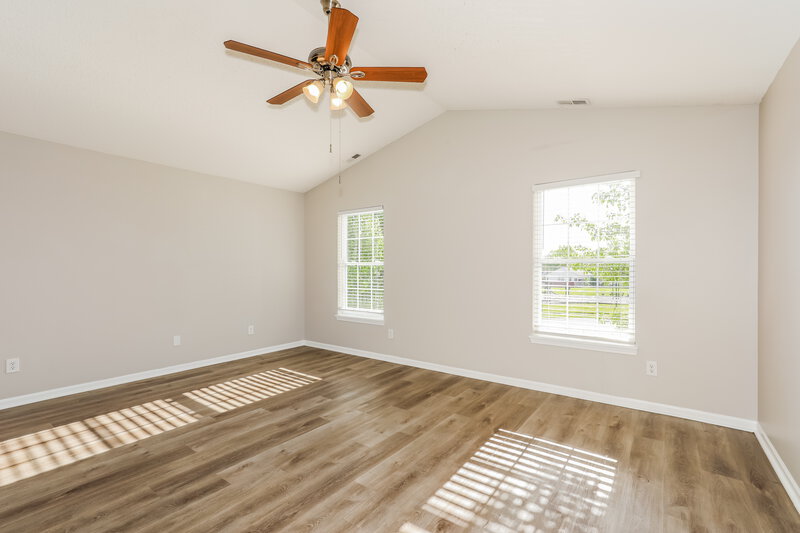 1,975/Mo, 5412 Powder River Ct Indianapolis, IN 46221 Main Bedroom View