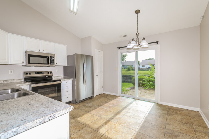 2,145/Mo, 1108 Newgate Cir Indianapolis, IN 46231 Misc View 3