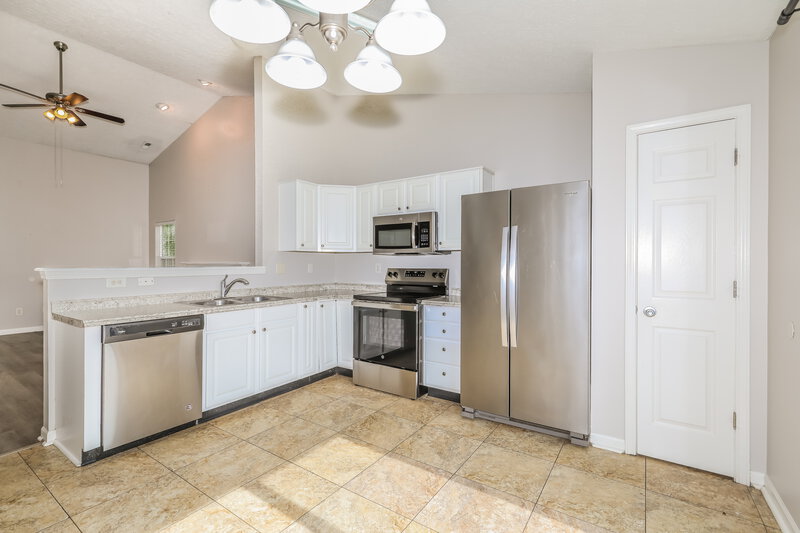 2,145/Mo, 1108 Newgate Cir Indianapolis, IN 46231 Misc View 4