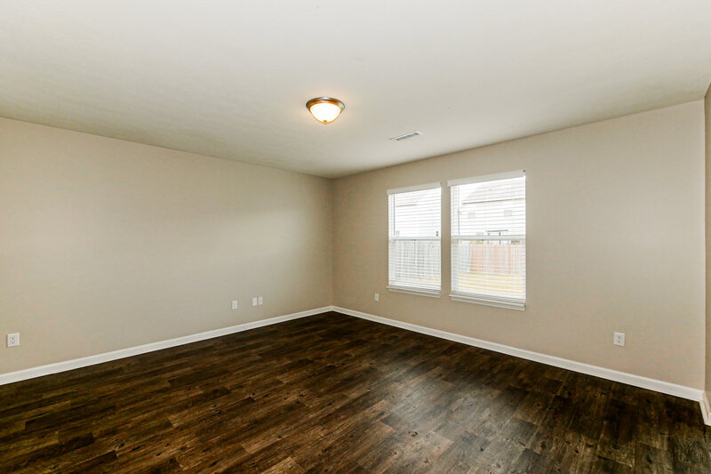 1,835/Mo, 8104 Grove Berry Way Indianapolis, IN 46239 Living Room View 2