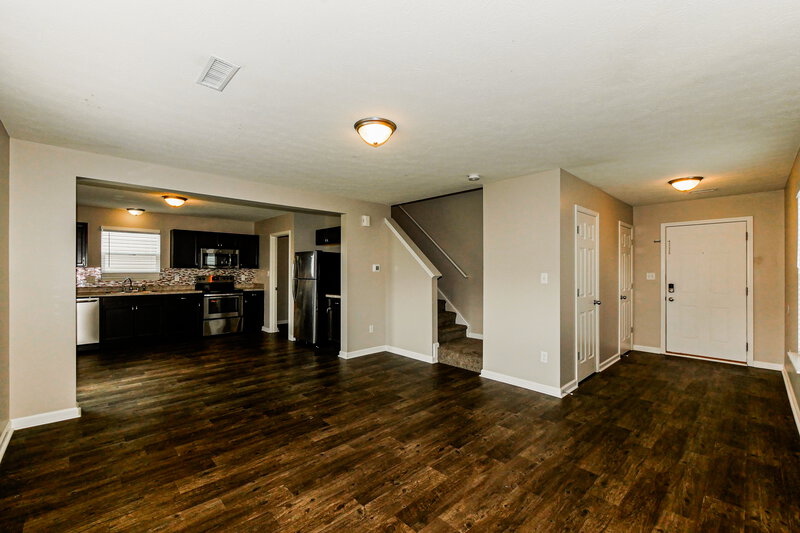 1,835/Mo, 8104 Grove Berry Way Indianapolis, IN 46239 Living Room View 3