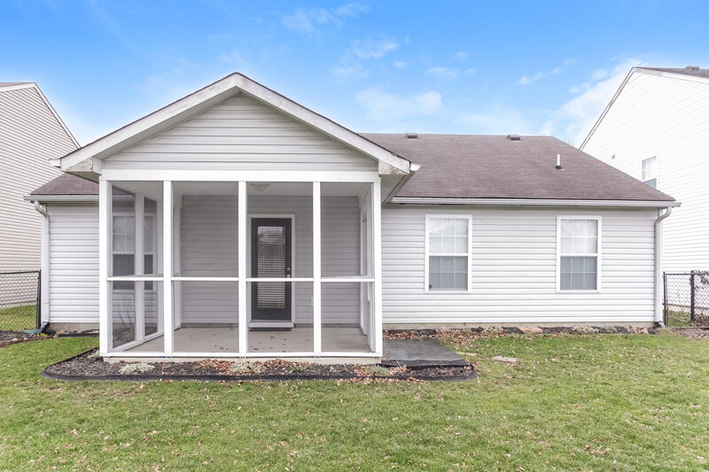 1,760/Mo, 1495 Egret Ln Greenwood, IN 46143 Rear View