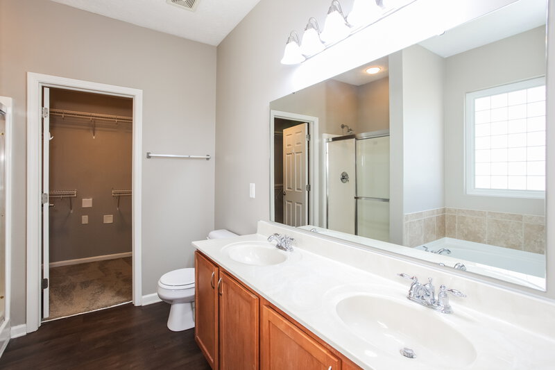 2,165/Mo, 931 Kimberly Ave Westfield, IN 46074 Bathroom View