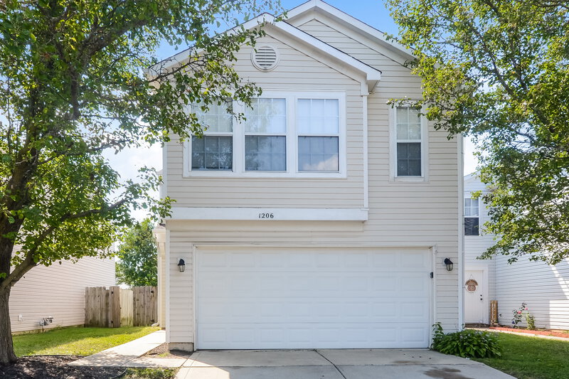1,910/Mo, 1206 Kenwood Dr Greenwood, IN 46143 External View