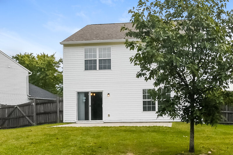 1,740/Mo, 2348 Bremhaven Ct Indianapolis, IN 46229 Rear View
