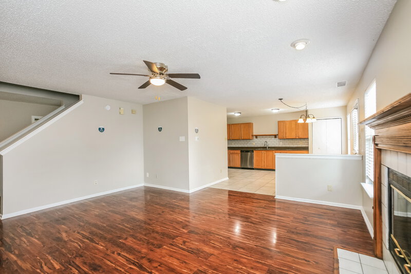 1,790/Mo, 13173 N Brick Chapel Dr Camby, IN 46113 Living Room View