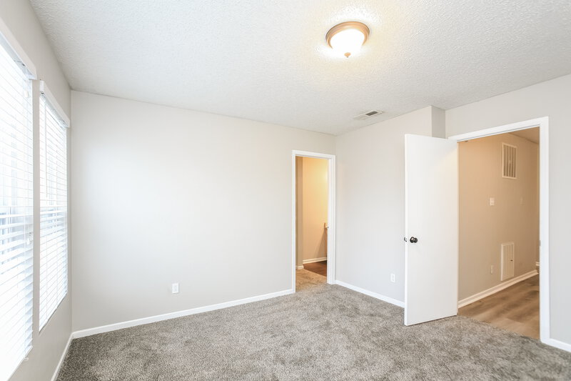 1,690/Mo, 3551 Brandenburg Blvd Indianapolis, IN 46239 Main Bedroom View