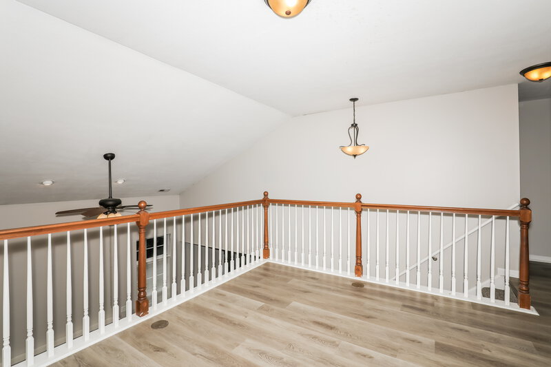 1,960/Mo, 5782 Dollar Forge Drive Indianapolis, IN 46221 Loft View