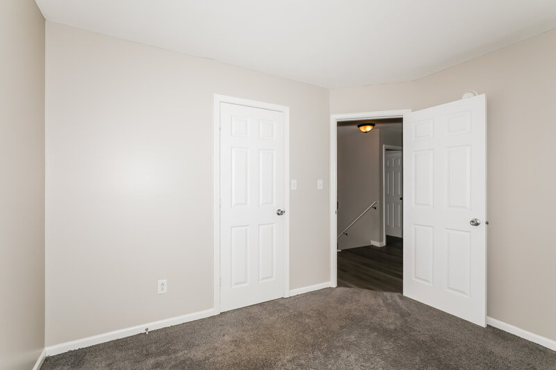 1,960/Mo, 5782 Dollar Forge Drive Indianapolis, IN 46221 Bedroom View 2