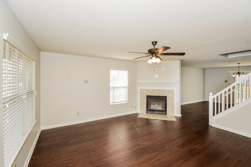 2,125/Mo, 8017 Grand Gulch Drive Indianapolis, IN 46239 Living Room View