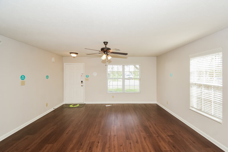 2,125/Mo, 8017 Grand Gulch Drive Indianapolis, IN 46239 Living Room View 2