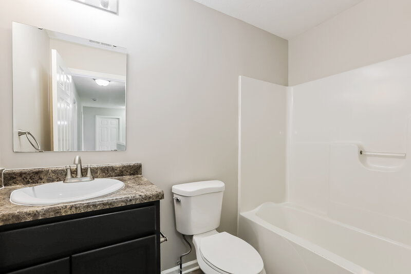 1,940/Mo, 7832 Wolfgang Place Indianapolis, IN 46239 Bathroom View
