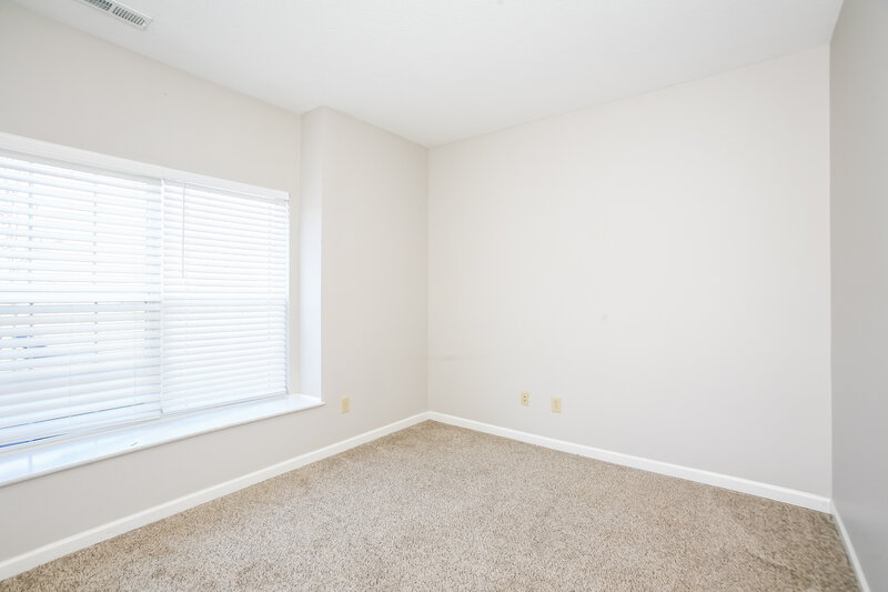 1,710/Mo, 5003 Greenside Drive Indianapolis, IN 46235 Bedroom View 3
