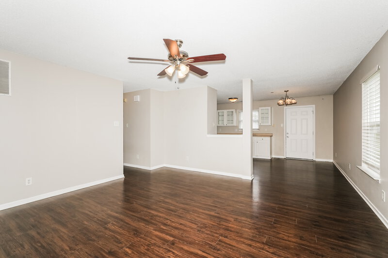 1,765/Mo, 6715 Everbloom Lane Indianapolis, IN 46217 Living Room View