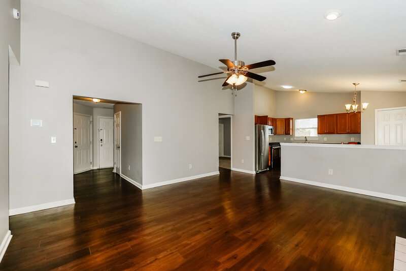 2,290/Mo, 2160 Fairweather Drive Indianapolis, IN 46229 Living Room View 3
