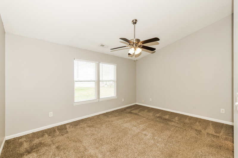 2,290/Mo, 2160 Fairweather Drive Indianapolis, IN 46229 Main Bedroom View 2