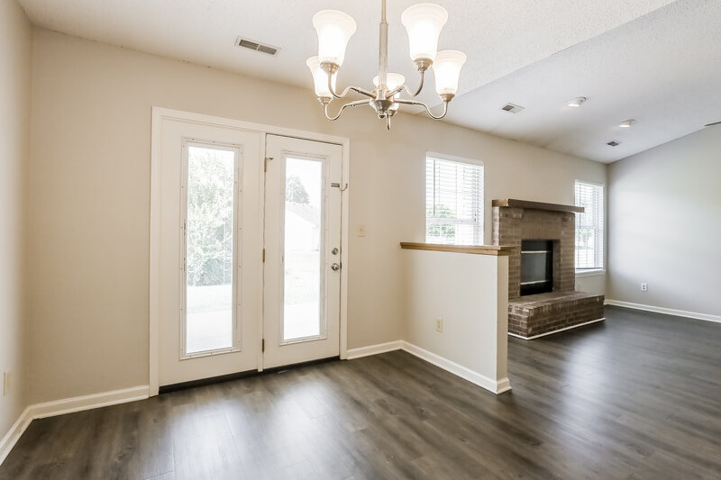 1,885/Mo, 748 Millbrook Drive Avon, IN 46123 Dining Room View