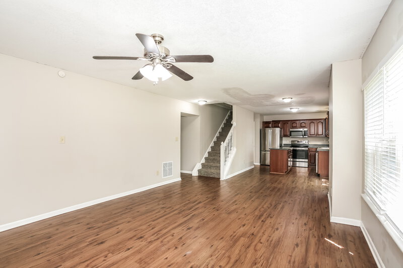 2,745/Mo, 5805 Tanager Lane Carmel, IN 46033 Living Room View 2
