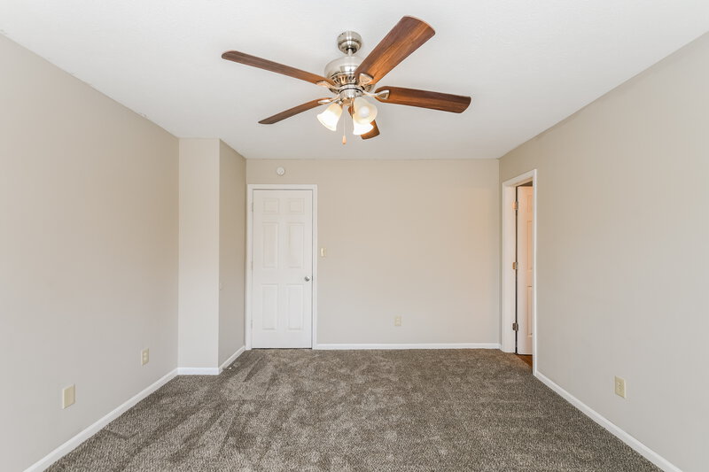 2,480/Mo, 5805 Tanager Lane Carmel, IN 46033 Main Bedroom View 2