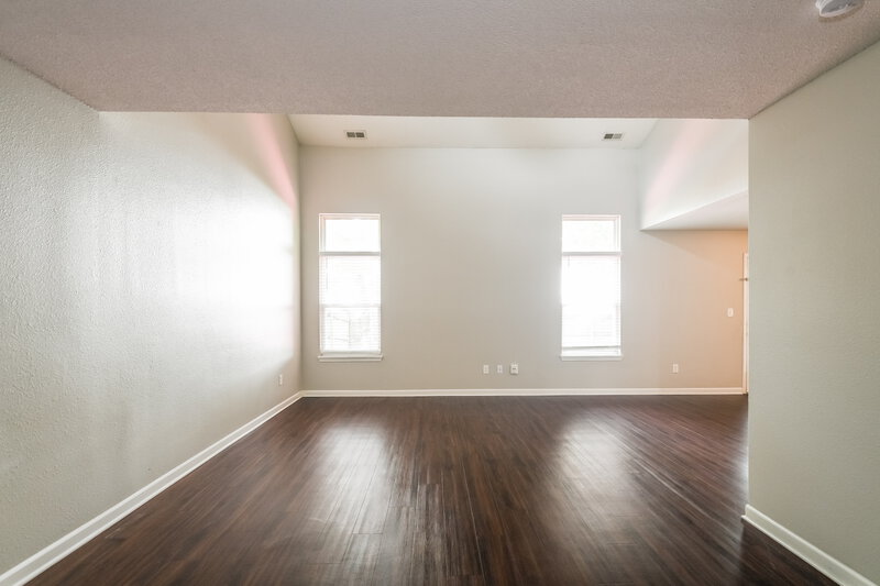 1,900/Mo, 10304 Hornton St Indianapolis, IN 46236 Dining Room View