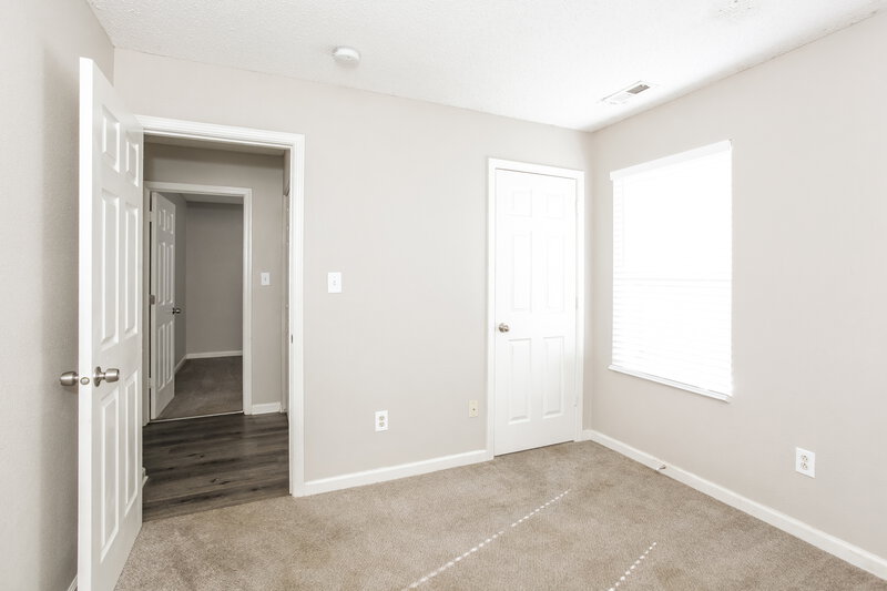 1,990/Mo, 5558 Wild Horse Dr Indianapolis, IN 46239 Bedroom View