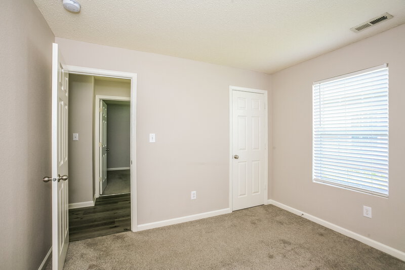 2,640/Mo, 5614 Sweet River Dr Indianapolis, IN 46221 Bedroom View