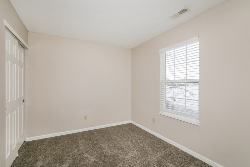 1,640/Mo, 11550 Ross Common Dr Indianapolis, IN 46229 Bedroom View 2