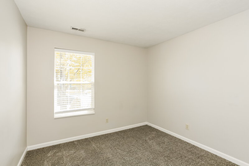 1,850/Mo, 10708 Tanbark Dr Indianapolis, IN 46235 Bedroom View 2