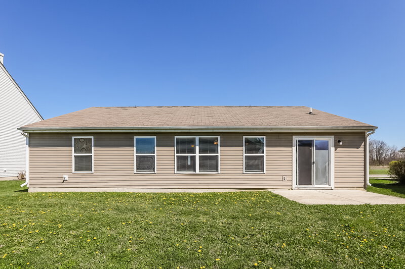 1,870/Mo, 2208 Rossington Ln Indianapolis, IN 46229 Rear View