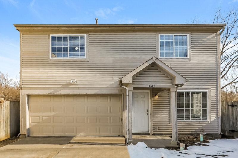 1,800/Mo, 4615 Falcon Run Way Indianapolis, IN 46254 External View